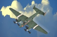 Soviet PE-2 bomber 1:72 / Hobby Boss 80296