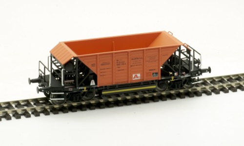 alb689045.JPG