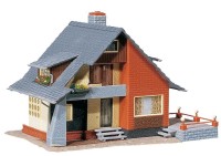 Detached house with balcony 1:87 HO / Faller 13122513